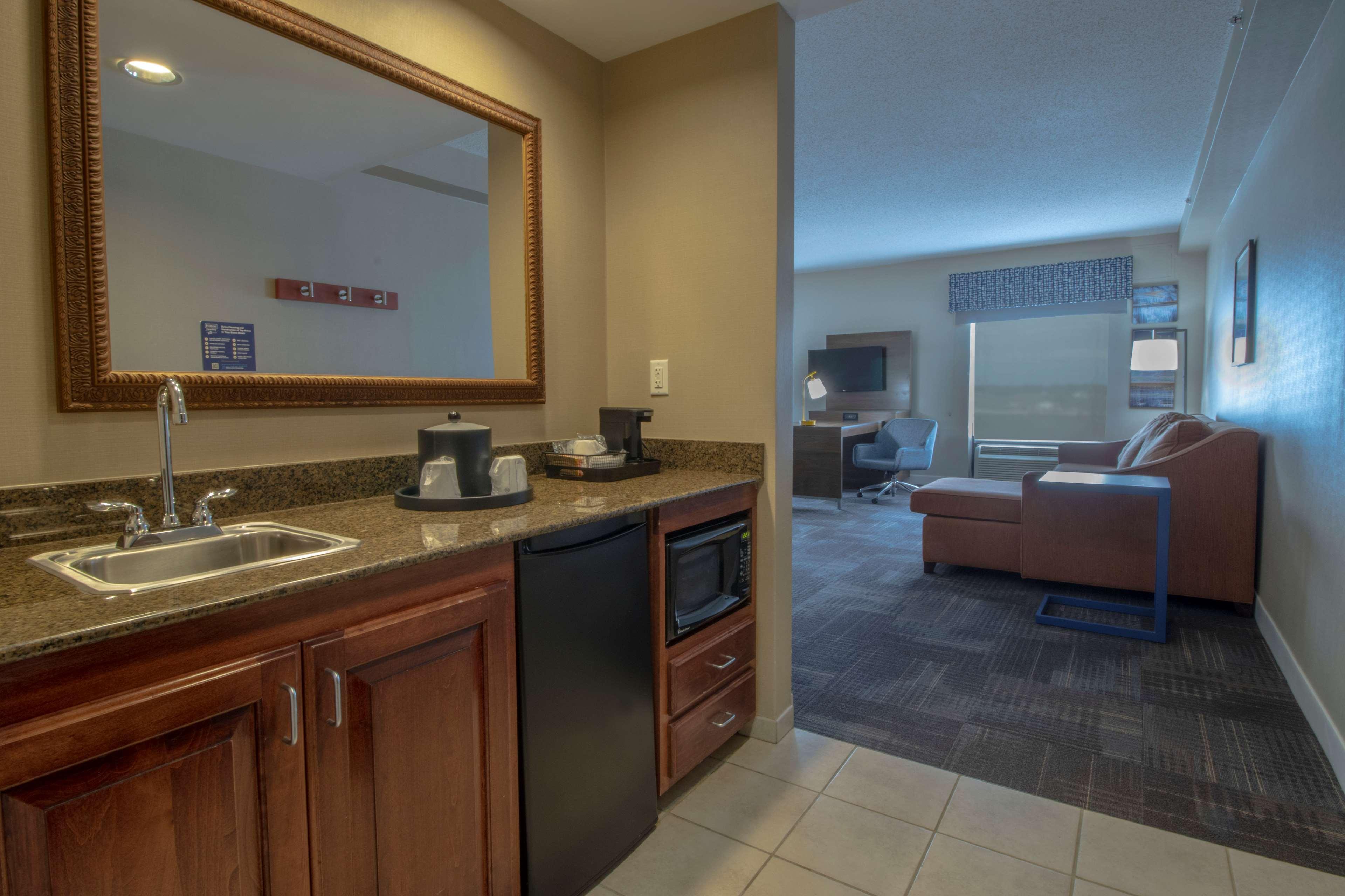 Hampton Inn & Suites Chesapeake-Battlefield Boulevard Zewnętrze zdjęcie