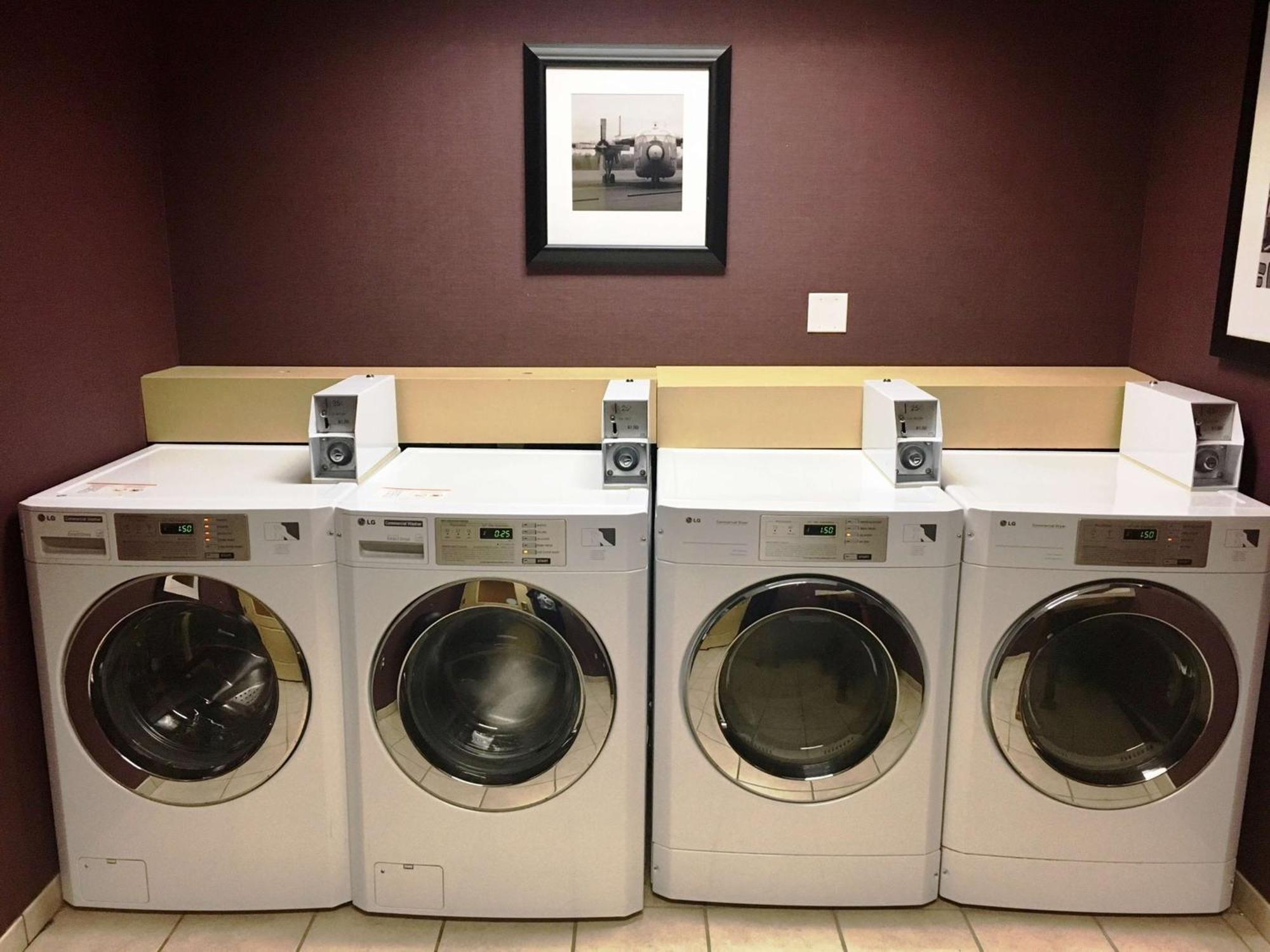 Hampton Inn & Suites Chesapeake-Battlefield Boulevard Zewnętrze zdjęcie