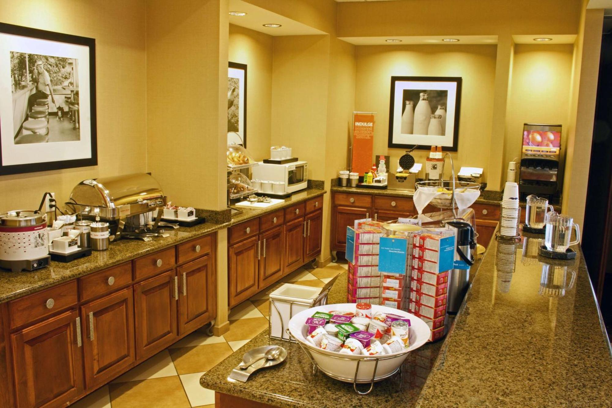 Hampton Inn & Suites Chesapeake-Battlefield Boulevard Zewnętrze zdjęcie